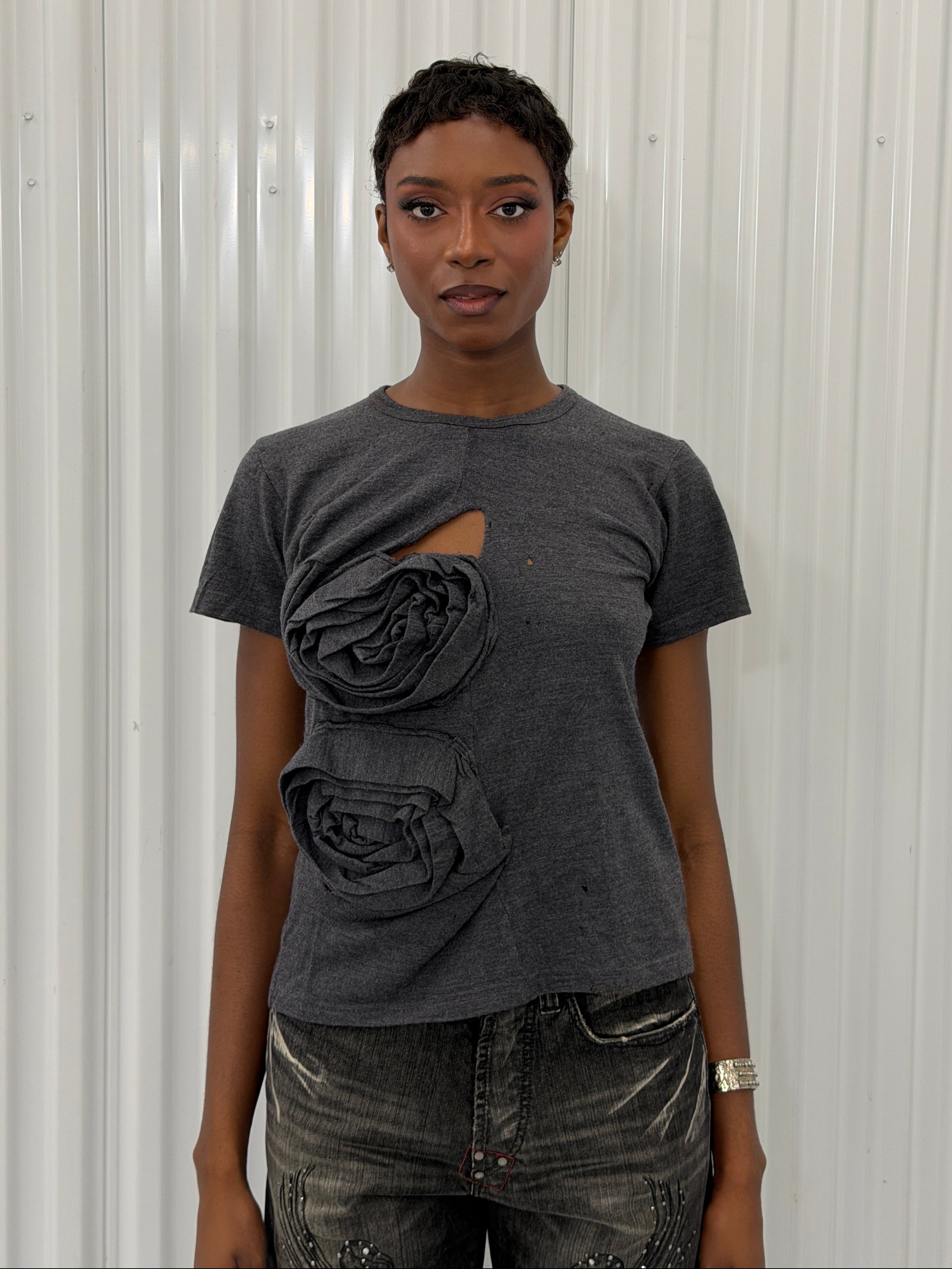 comme des garçons floral applique t-shirt
