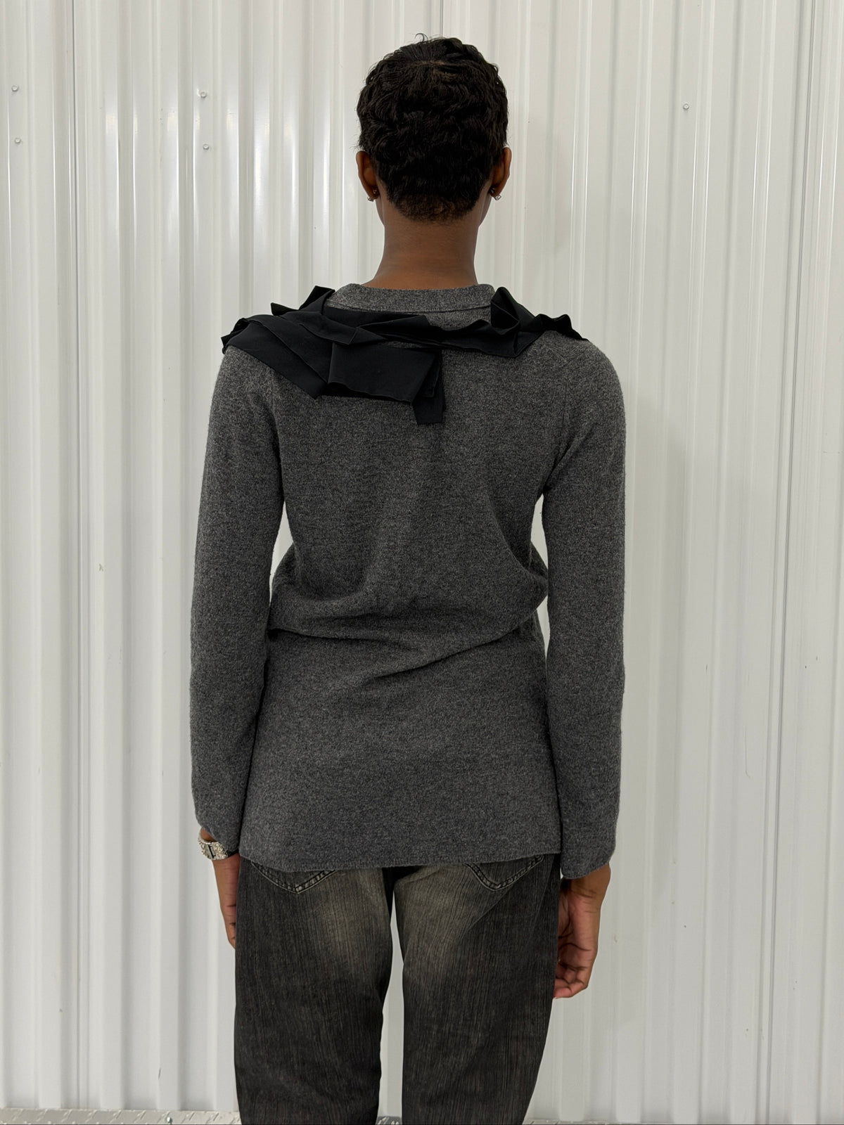 comme des garçons grey knit sweater