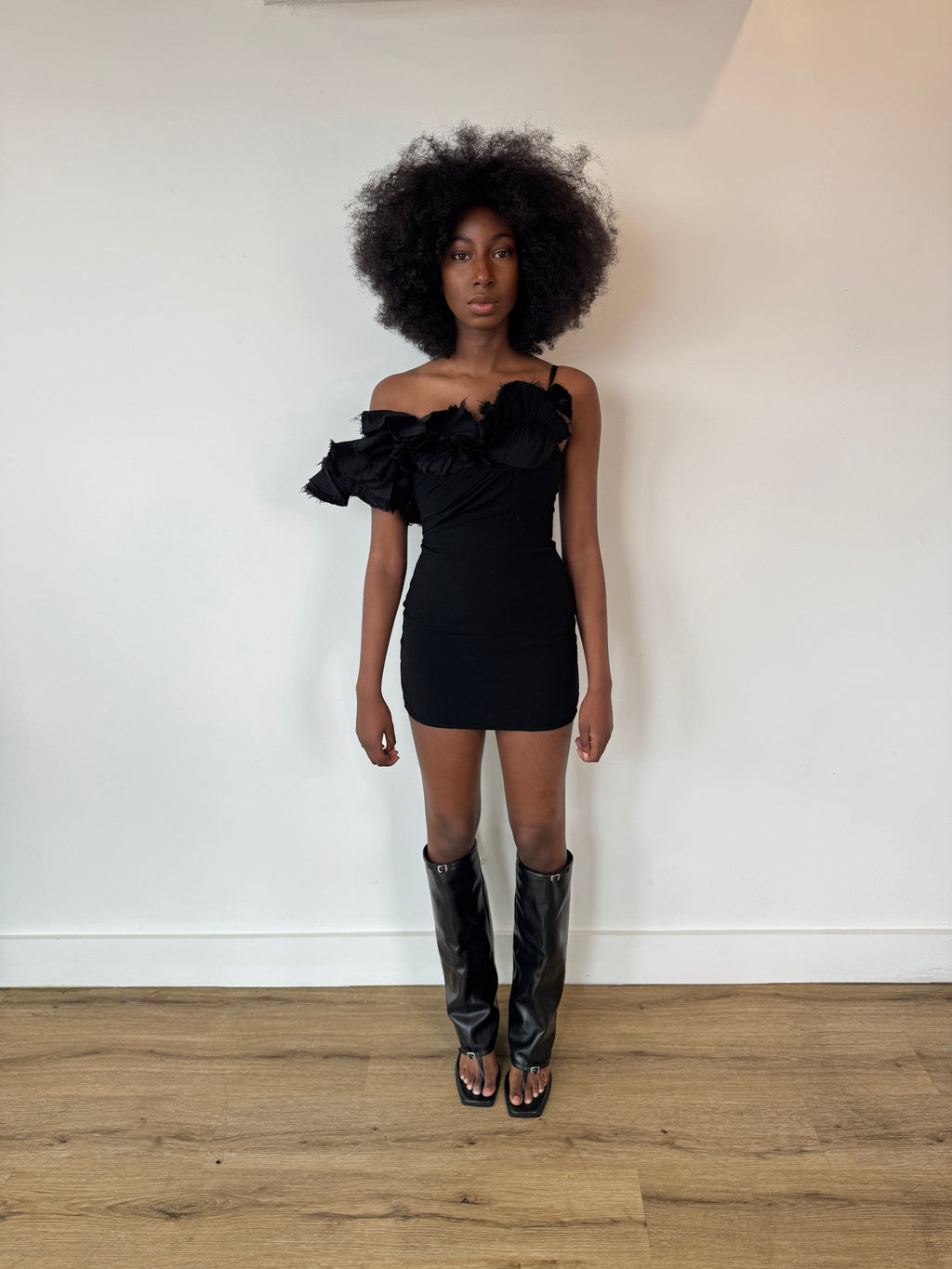 jacquemus floral 3d off-shoulder mini dress